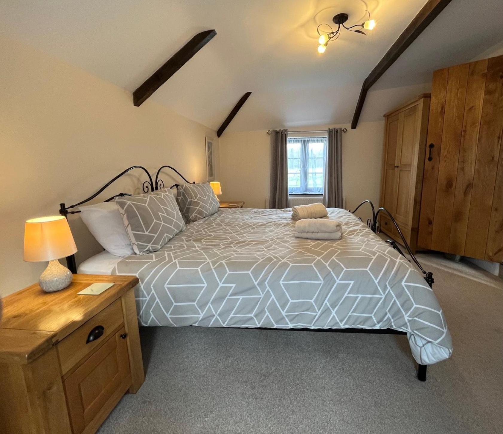 Maple & Beech Barns Daire Truro Dış mekan fotoğraf